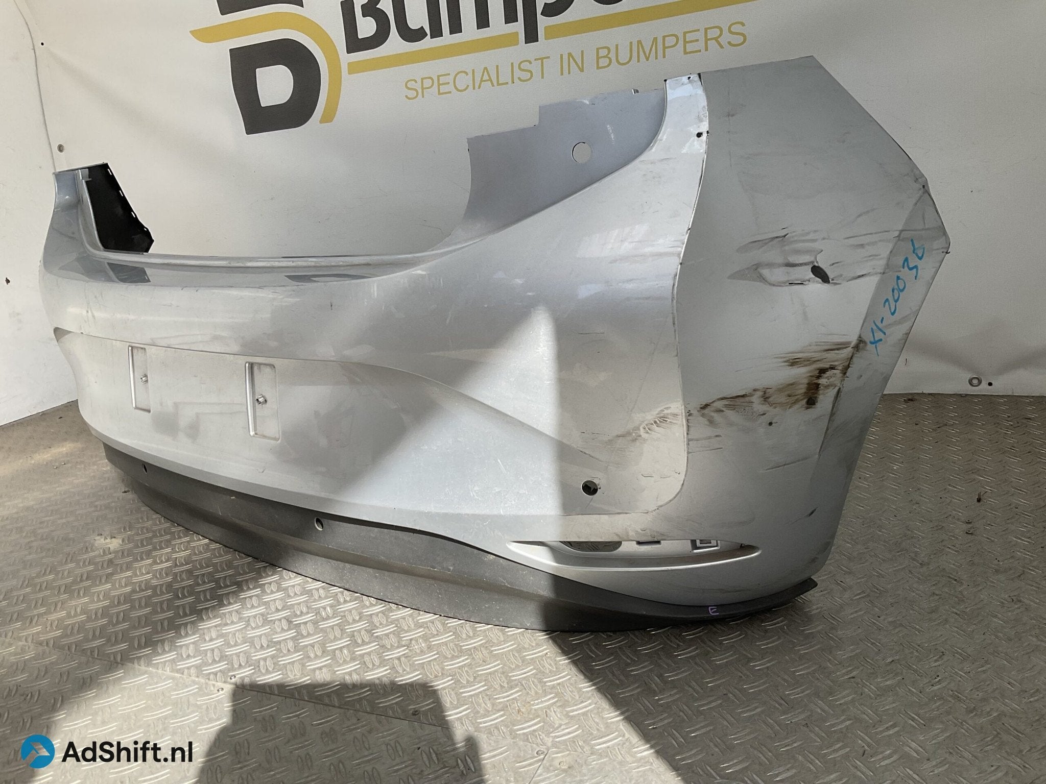 Bumper Volkswagen VW id3 10A 10A807421 Achterbumper X1-20036, Bumper