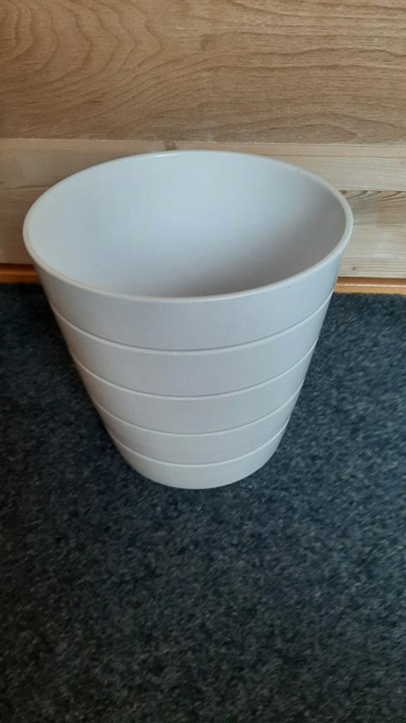 IKEA KARDEMUMMA Binnen Bloempot - Wit, 26 cm, Gebruikt, Verzenden, Wit, Aardewerk of Porselein