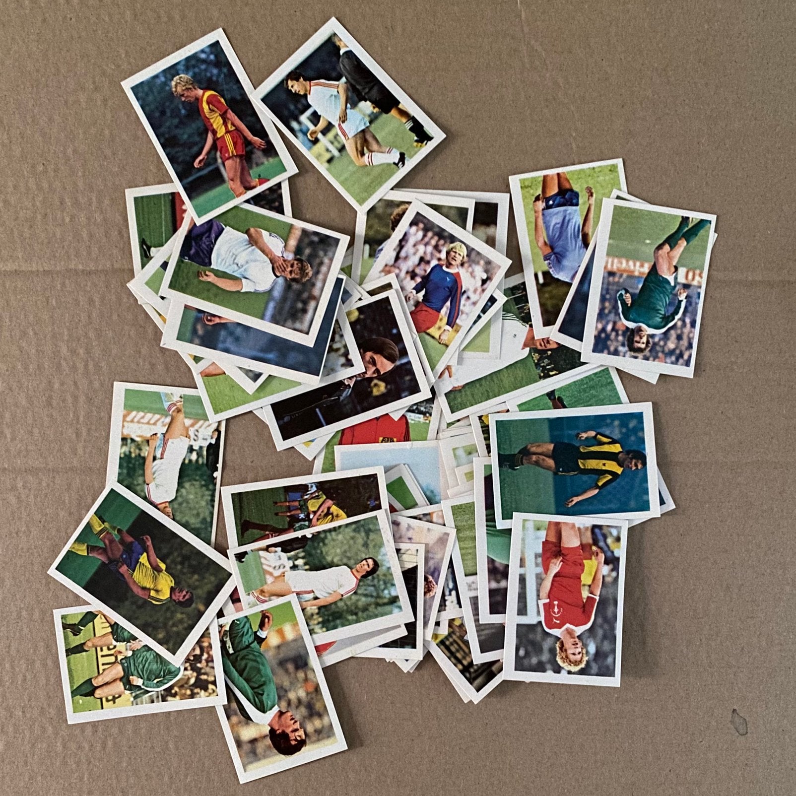 oude voorloper van panini plaatjes, Verzamelen, Verzenden, Zo goed als nieuw
