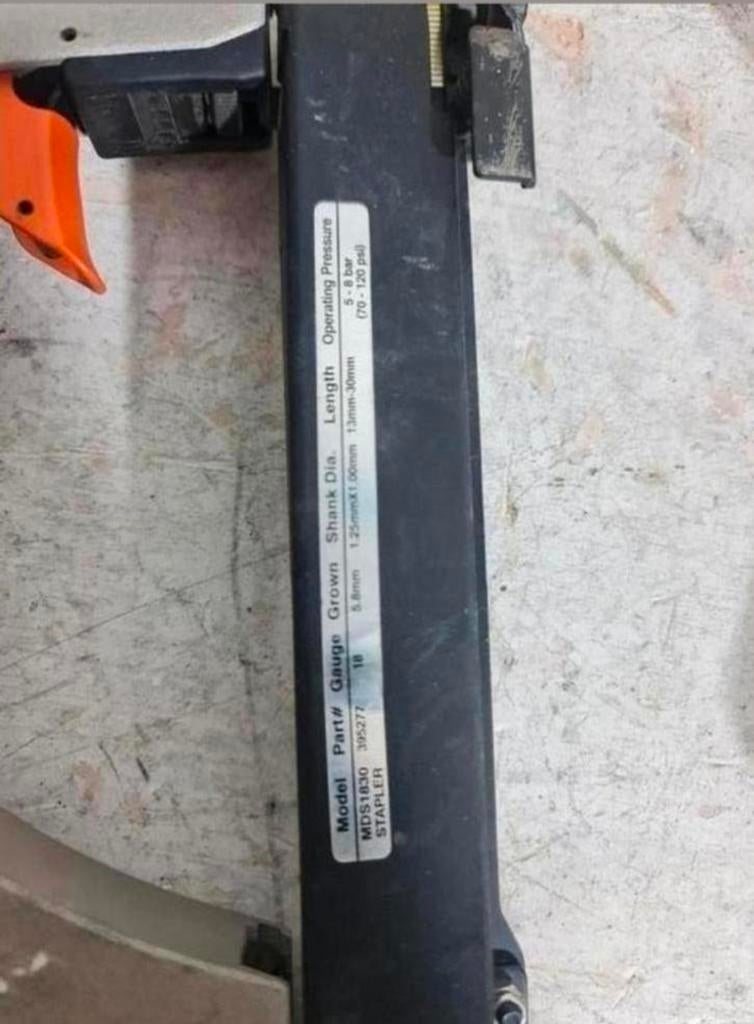 Paslode FN1850 tacker + Paslode MDS 1830 tacker, Ophalen of Verzenden, Paslode, N.v.t, N.v.t