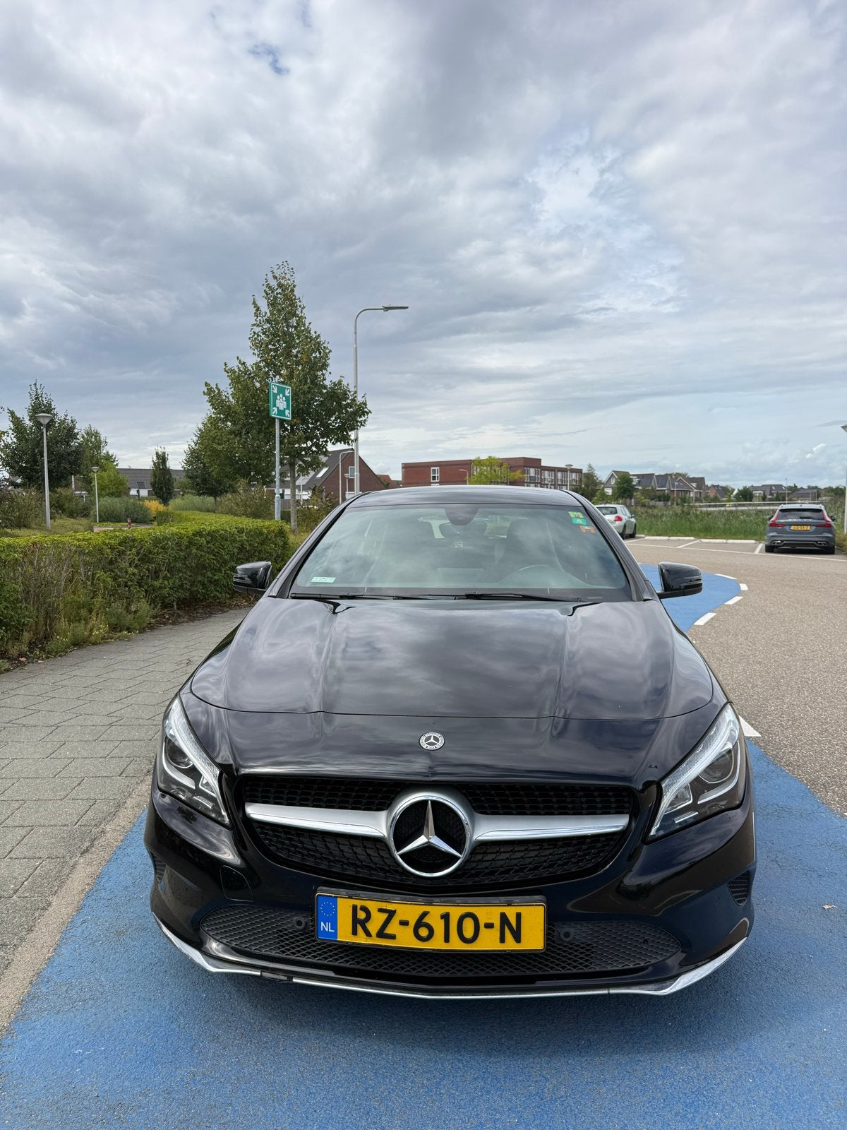 Mercedes-Benz CLA 1.6 Cla180 90KW Sh.br. 7G-DCT 2018 Zwart, CLA, 730 kg, 4 cilinders, Particulier