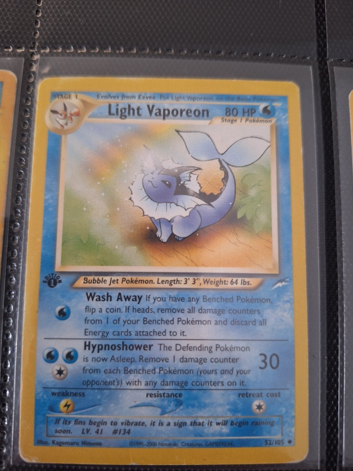Light Vaporeon 52/105 (Neo Destiny) first edition, Hobby en Vrije tijd, Verzamelkaartspellen | Pokémon, Ophalen of Verzenden