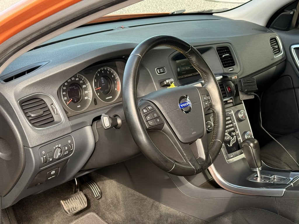 Volvo S60 2.0T 203PK Kinetic Automaat | Cruise | Parkeersens, Auto's, Volvo, Euro 5, Stof, Metallic lak, S60