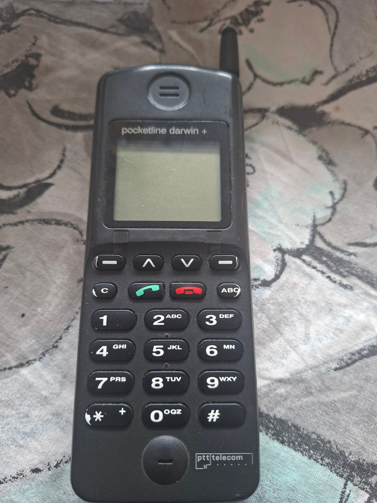 Klassieke Pocketline Darwin + GSM Telefoon (PTT Telecom), Gebruikt, Geen camera, Ophalen of Verzenden, Klassiek of Candybar