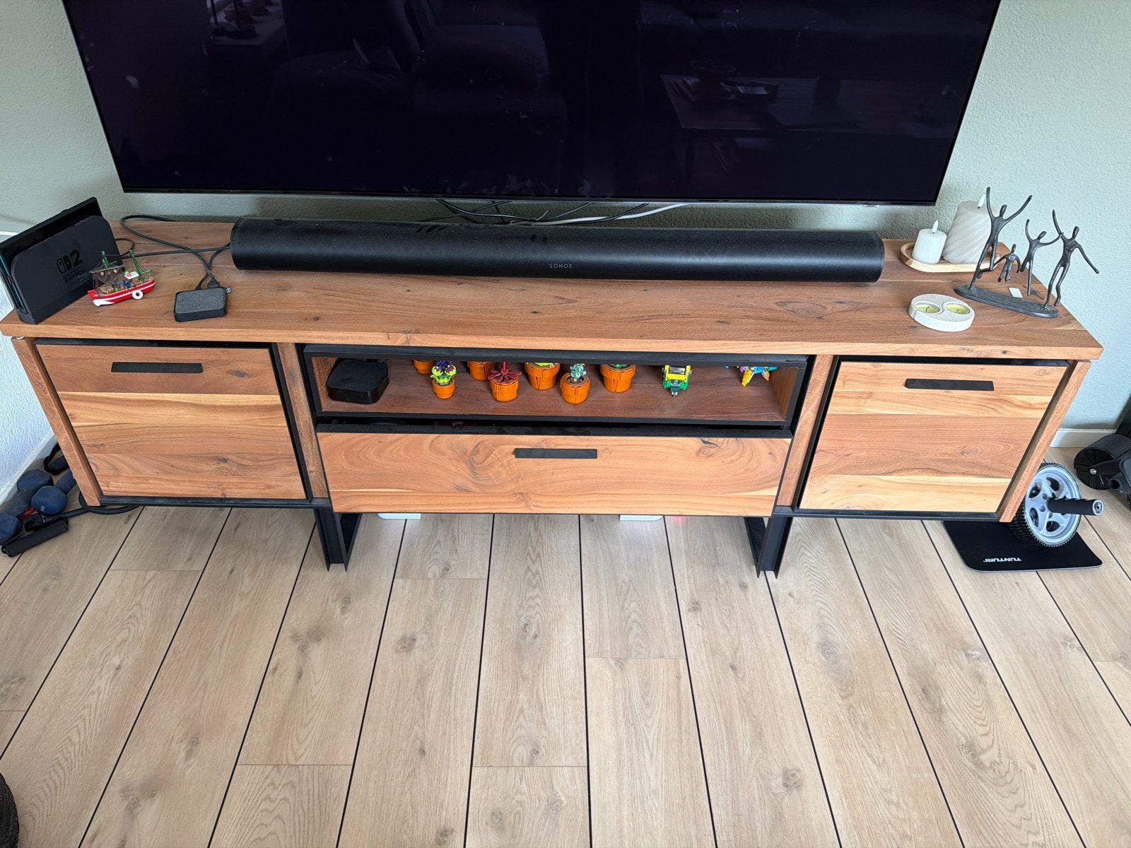 Henders en Hazel TV-kast Tokyo, Ophalen, Gebruikt, 150 tot 200 cm, Minder dan 100 cm