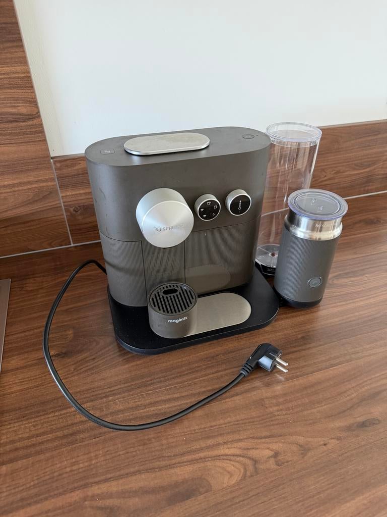 Nespresso Magimix, Ophalen, Gebruikt, Espresso apparaat, 4 tot 10 kopjes