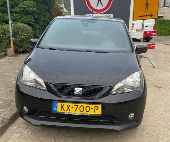 Seat Mii 1.0 MPI 60pk Ecomotive 5D Zwart 1ste eigenaar, Auto's, Seat, Voorwielaandrijving, Zwart, Start-stop-systeem, 4 stoelen