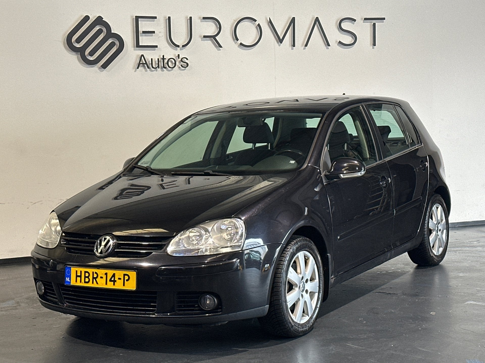 Volkswagen GOLF 1.6 Comfortline Business Airco 5Deurs Nieuw, Auto's, Voorwielaandrijving, Gebruikt, 4 cilinders, 620 kg
