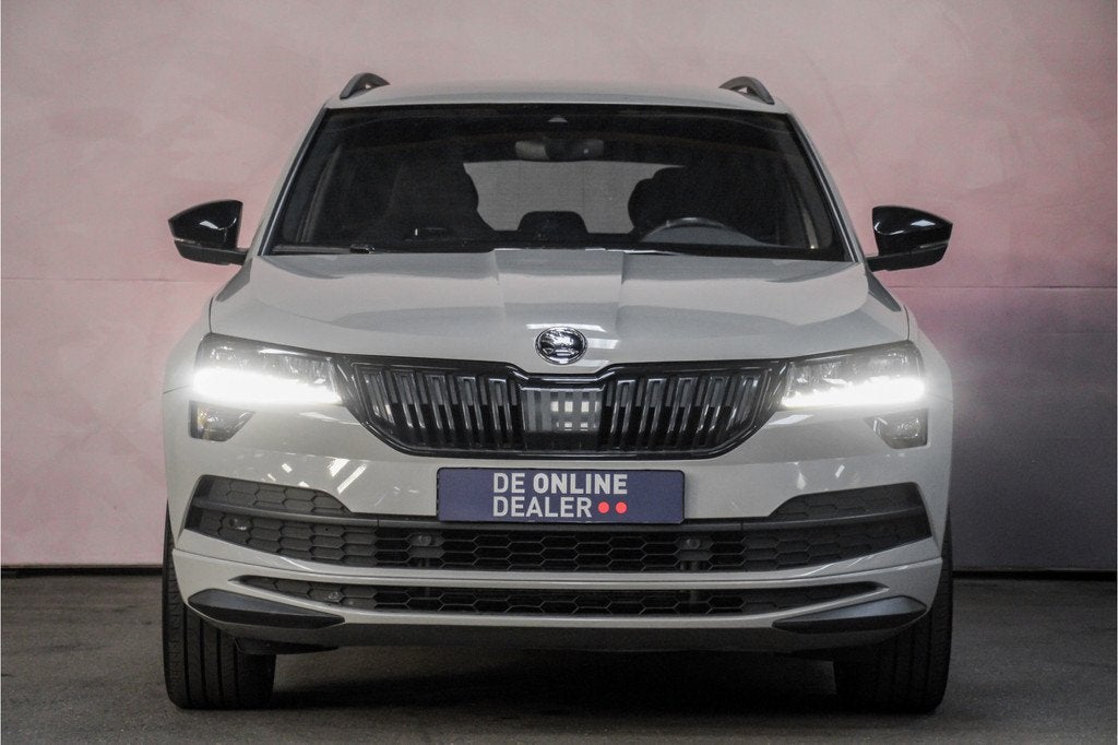 Skoda Karoq 2.0 TSI Sportline 191PK 4x4 |AUT|Virtual|Trekh|S, Auto's, Automaat, Gebruikt, Euro 6, 1984 cc