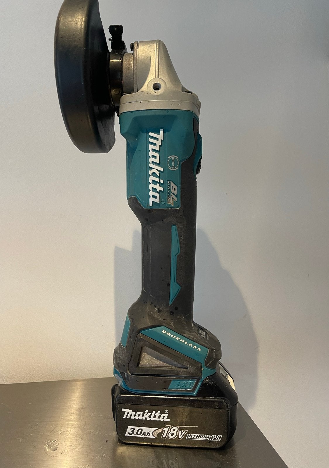Makita DGA504 Accu Haakse Slijper 18V, Ophalen of Verzenden, Gebruikt, Minder dan 600 watt, Overige typen