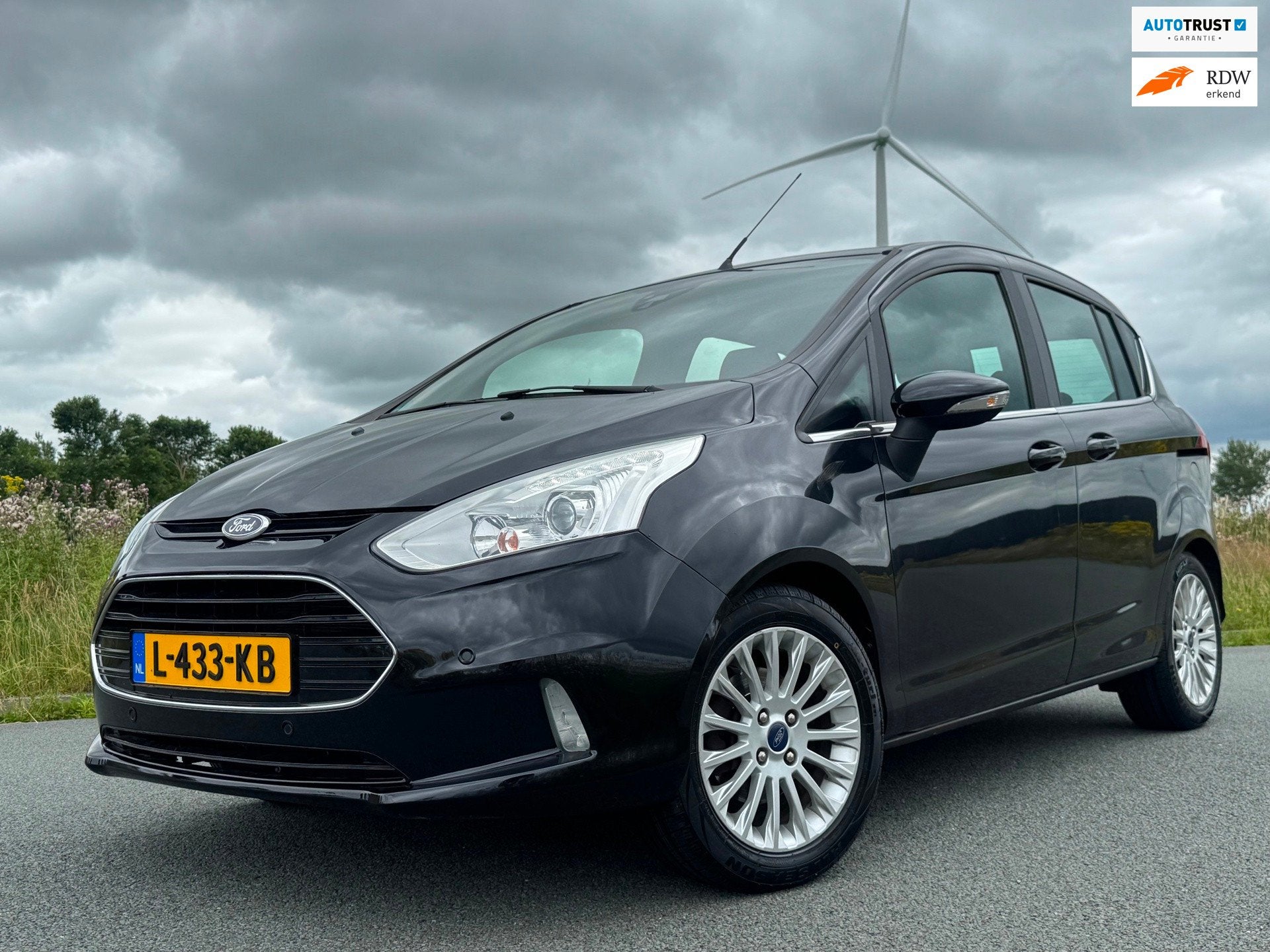 Ford B-Max 1.6 TI-VCT Titanium AUTOMAAT Luxe Uitvoering, Auto's, Ford, Gebruikt, 4 cilinders, Zwart, 480 kg