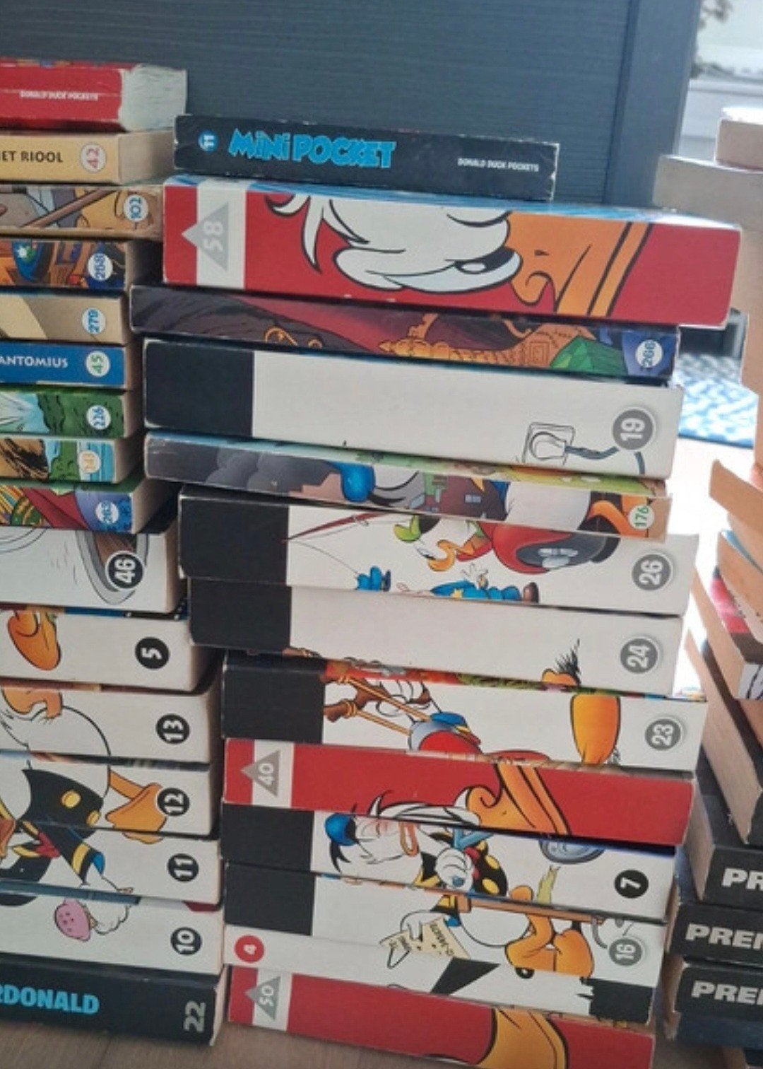 Grote collectie Donald Duck en Superdonald stripboeken, Boeken, Meerdere stripboeken, Ophalen of Verzenden, Gelezen, Disney Donald Duck
