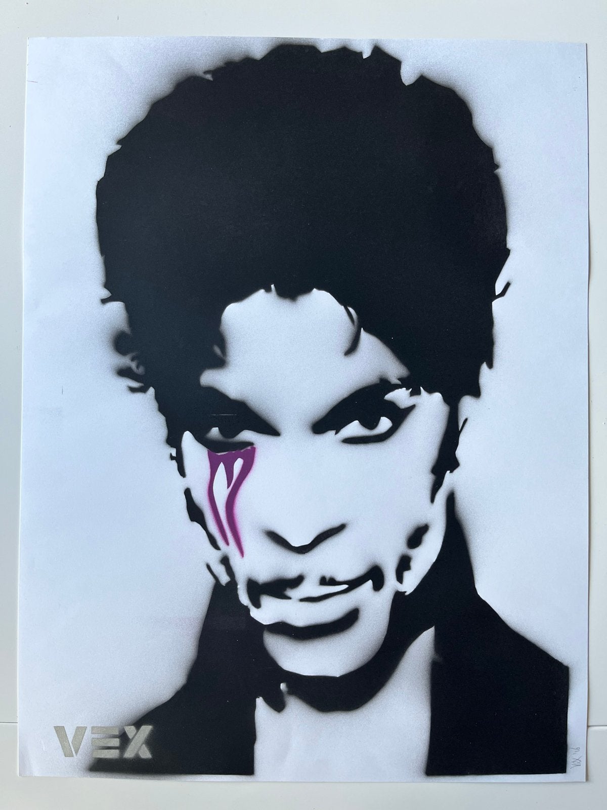 Street art stencil kunstwerk van Prince op dik papier 50x65, Verzenden, Overige typen, Overige technieken, Gesigneerd