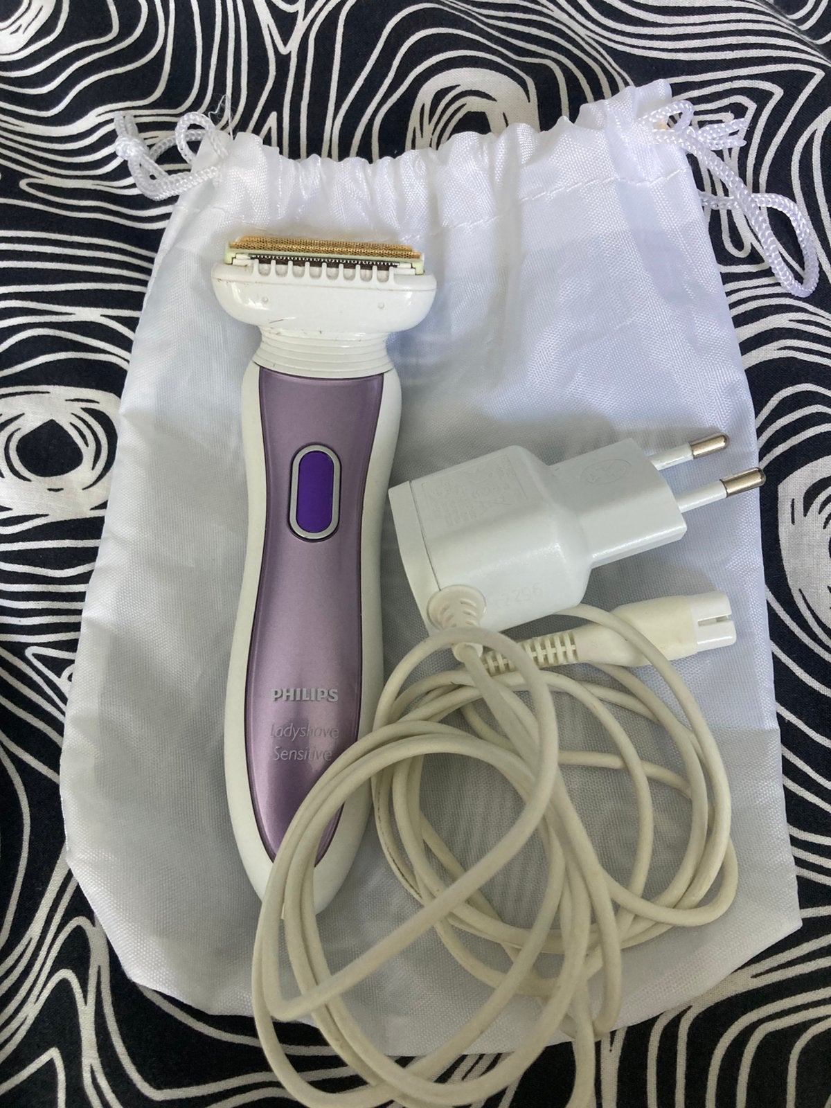 Nieuwe ladyshave Philips, Ophalen of Verzenden, Zo goed als nieuw, Scheren en Epileren
