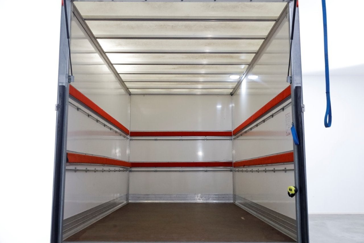 Ford Transit 350 2.0 TDCI 130pk RWD Trend Bakwagen met laadk, Voorwielaandrijving, Euro 6, 4 cilinders, 2800 kg
