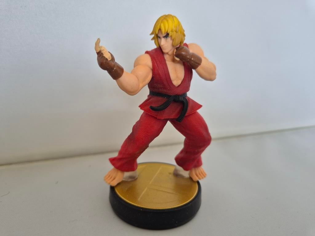 Super Mario Smash Bros Amiibo Street Fighter Ken, Spelcomputers en Games, Games | Overige, Vechten, Ophalen of Verzenden, Zo goed als nieuw