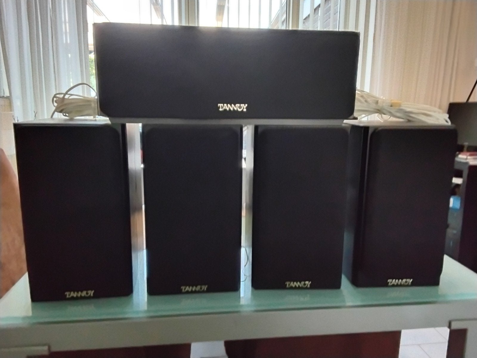 Tannoy Surround Set: 4 Satellieten + Center Speaker, Gebruikt, 60 tot 120 watt, Surroundset, Geschikt voor surround/home cinema