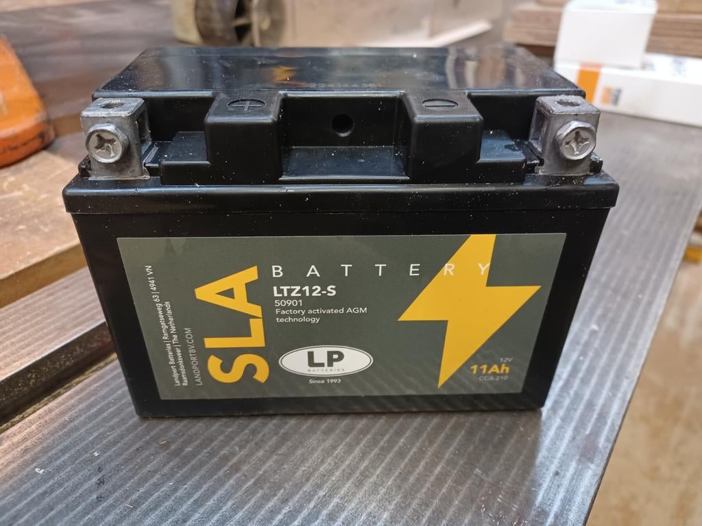 SLA accu 12v 11Ah nieuw!!!, Motoren, Ophalen, Nieuw
