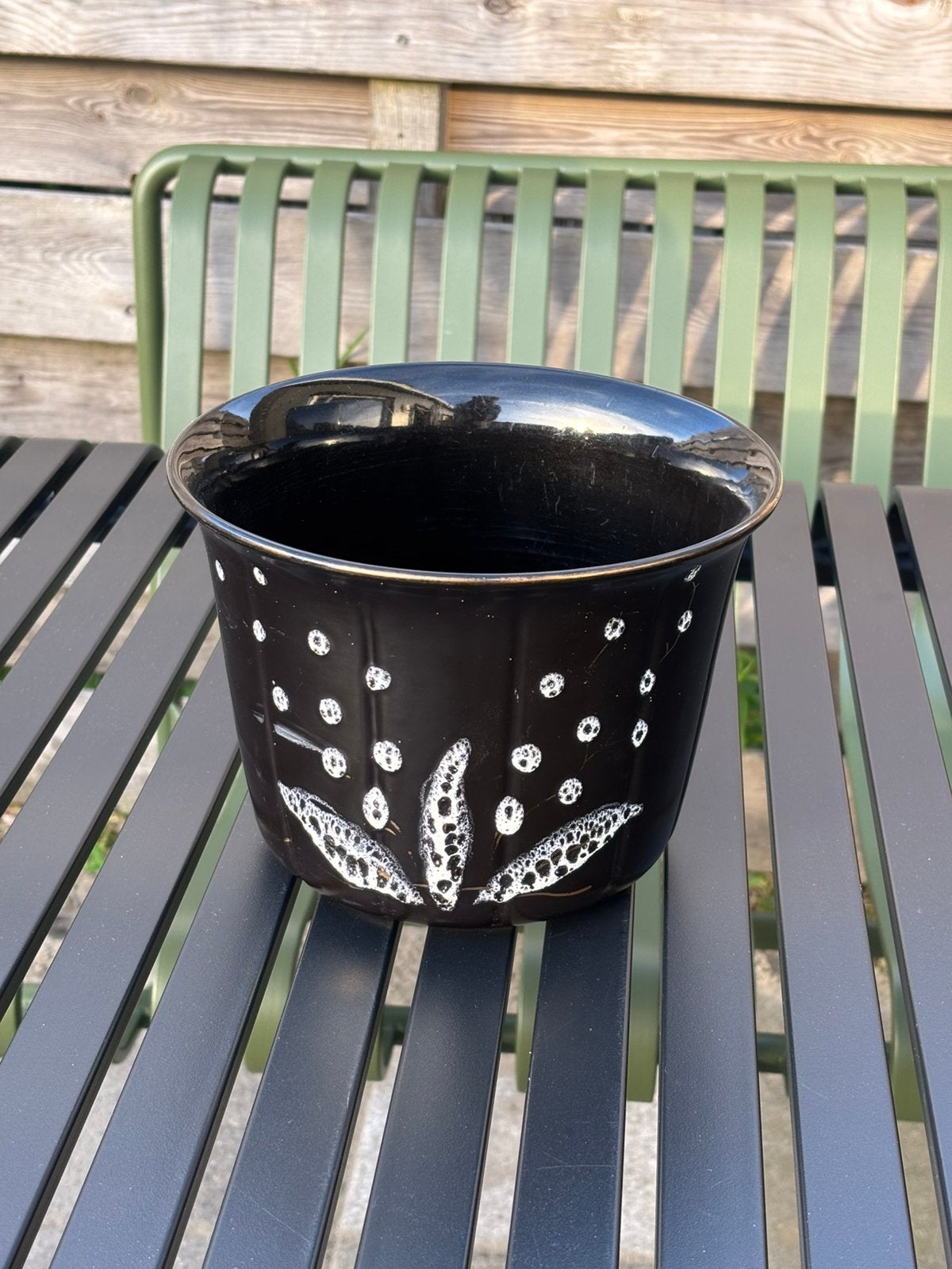 Bloempot Jumbo Gouda handgeschilderd 20cm zwart goud, Rond, Binnen, Ophalen of Verzenden, Zo goed als nieuw