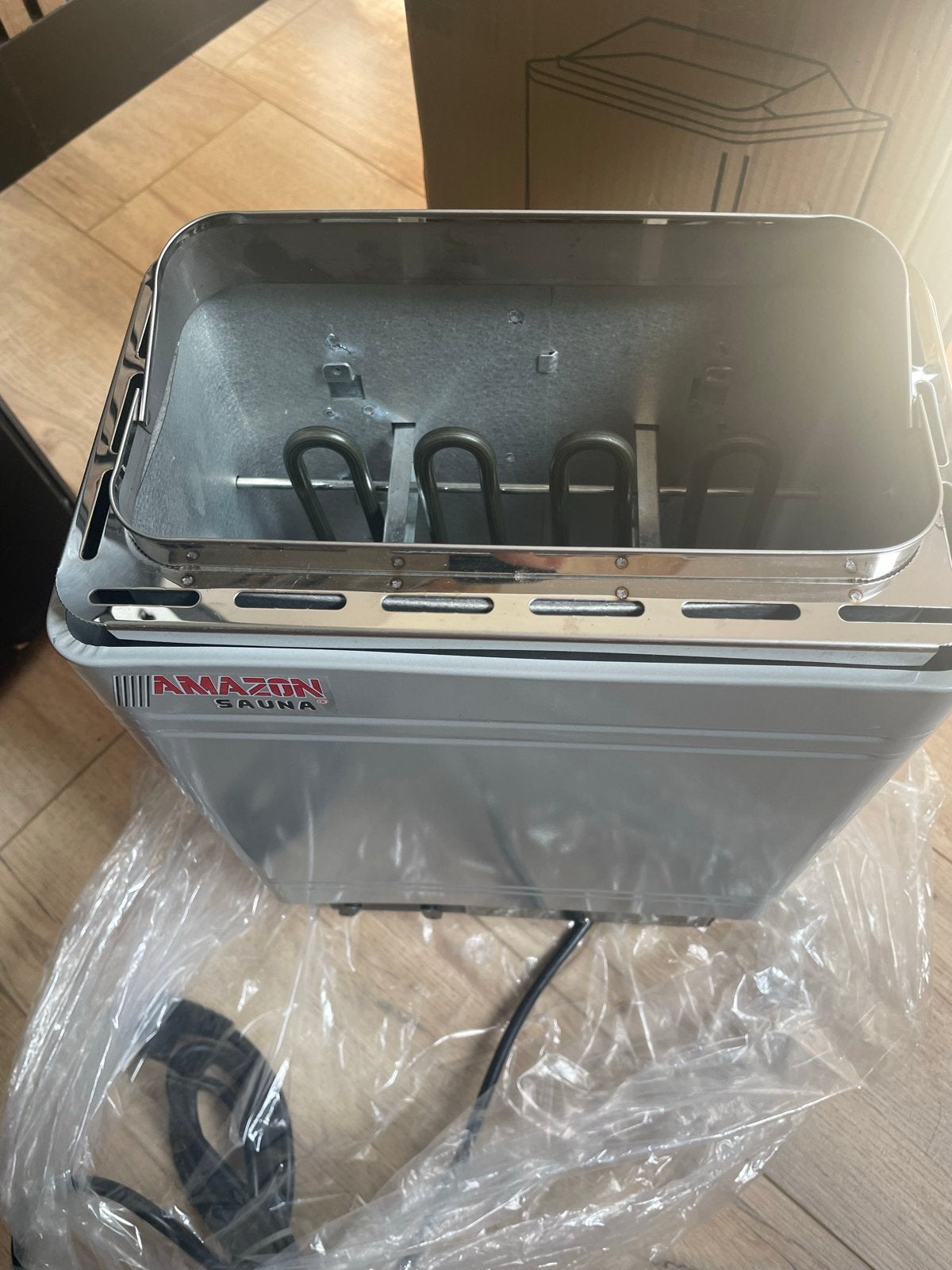 Nieuwe Amazon Sauna kachel 230V met stenen, Sport en Fitness, Ophalen of Verzenden, Nieuw, Fins of Traditioneel, Onderdelen
