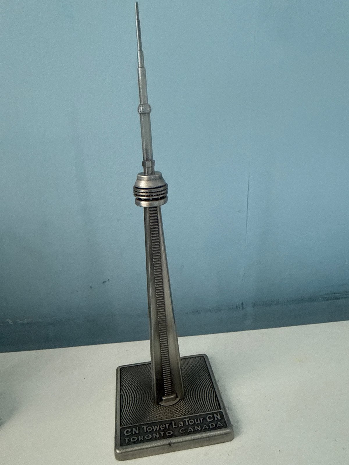 CN Tower Toronto Canada miniatuur, Ophalen of Verzenden, Gebruikt