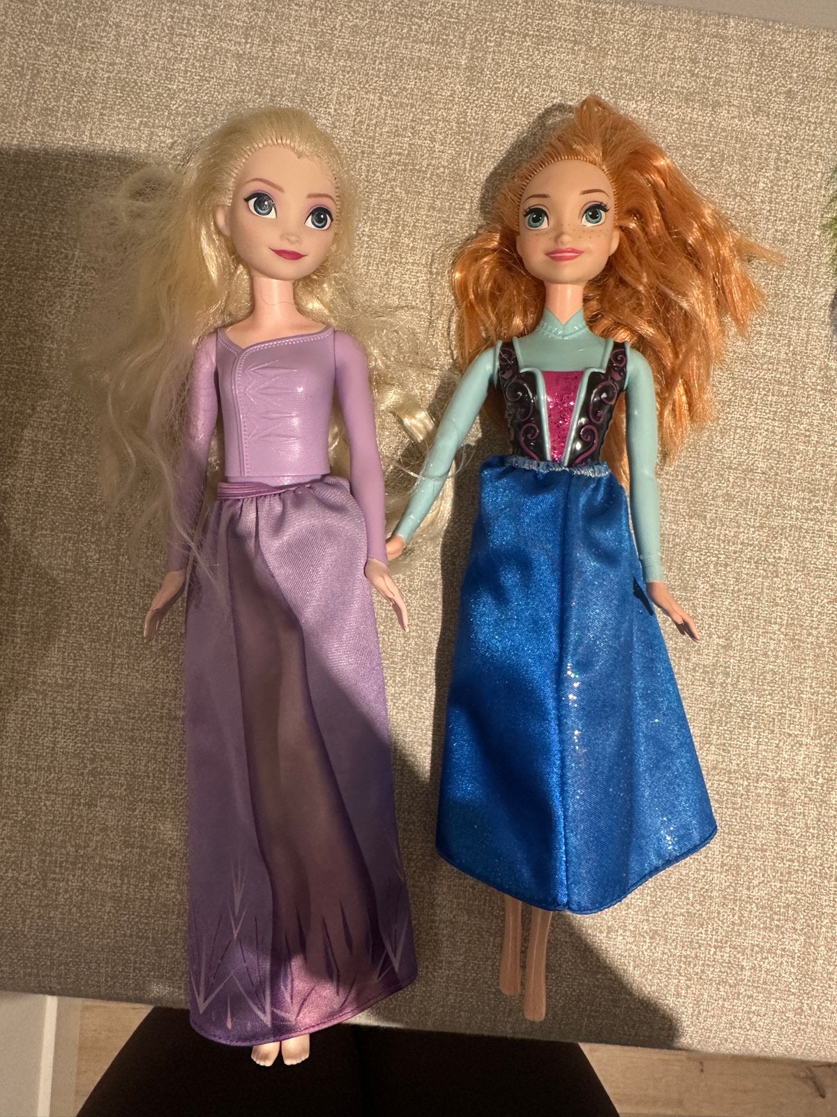 Mattel Disney Frozen Anna en Elsa poppen, Ophalen of Verzenden, Gebruikt, Overige typen