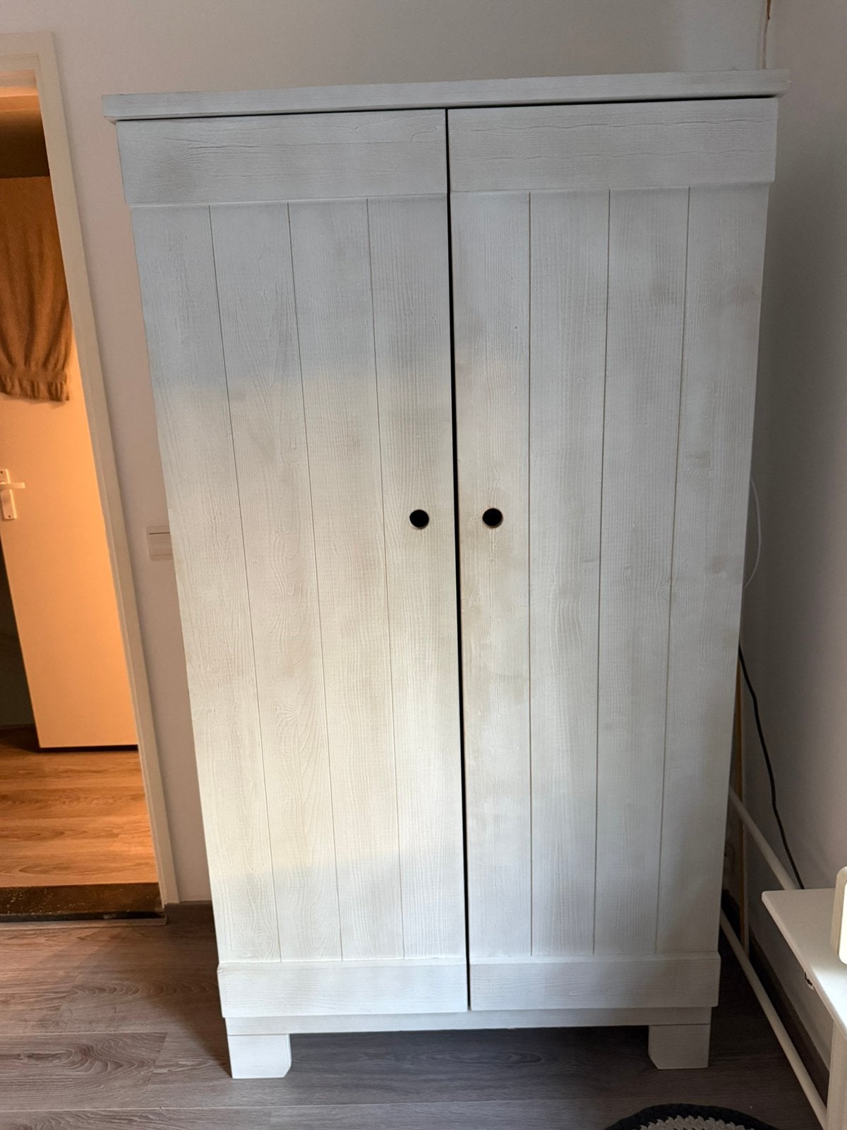 Kast en commode, Ophalen, 100 tot 150 cm, Zo goed als nieuw, Minder dan 100 cm