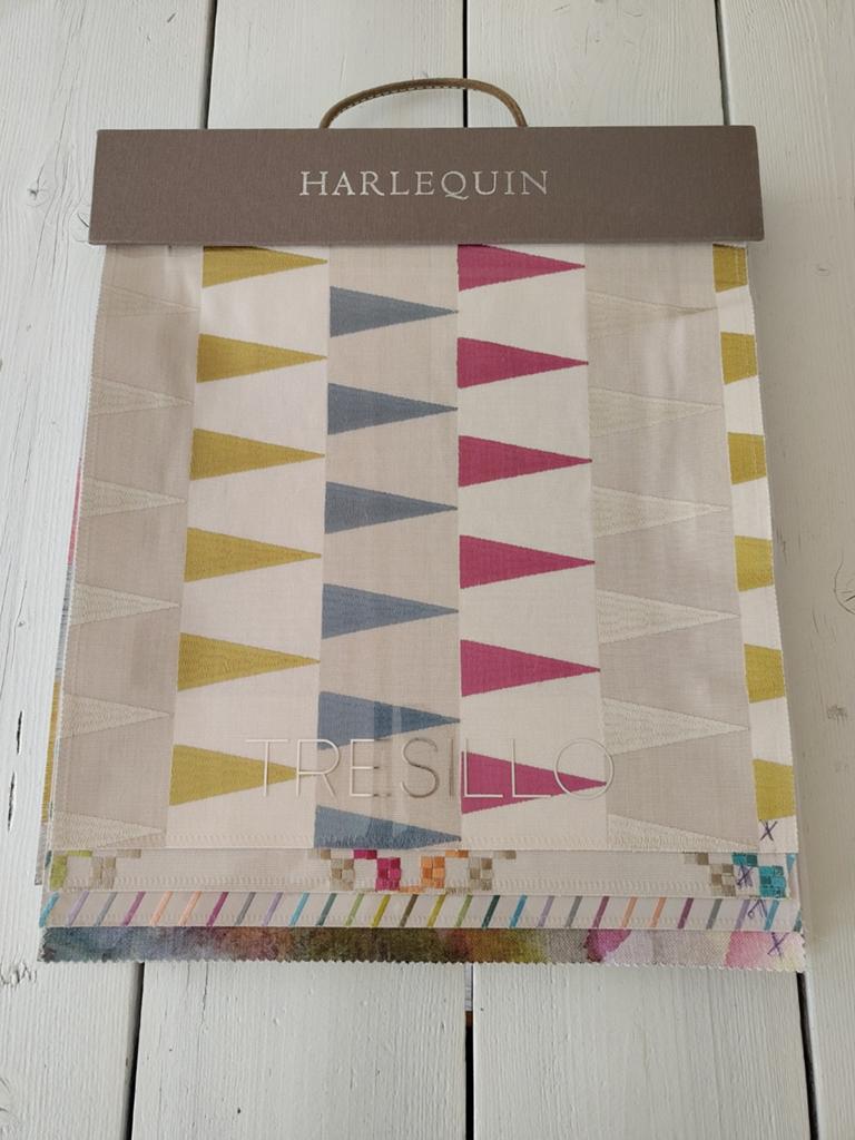 Prachtig stofstalenboek Harlequin, Tresillo, Hobby en Vrije tijd, Stoffen en Lappen, Overige kleuren, Nieuw, Ophalen of Verzenden