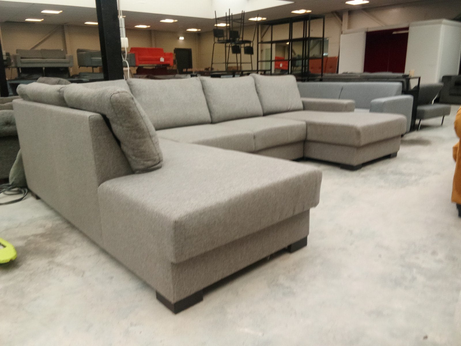u bank 330x220x150cm - nu €325,-, ., Hoekbank, 300 cm of meer, Ophalen of Verzenden