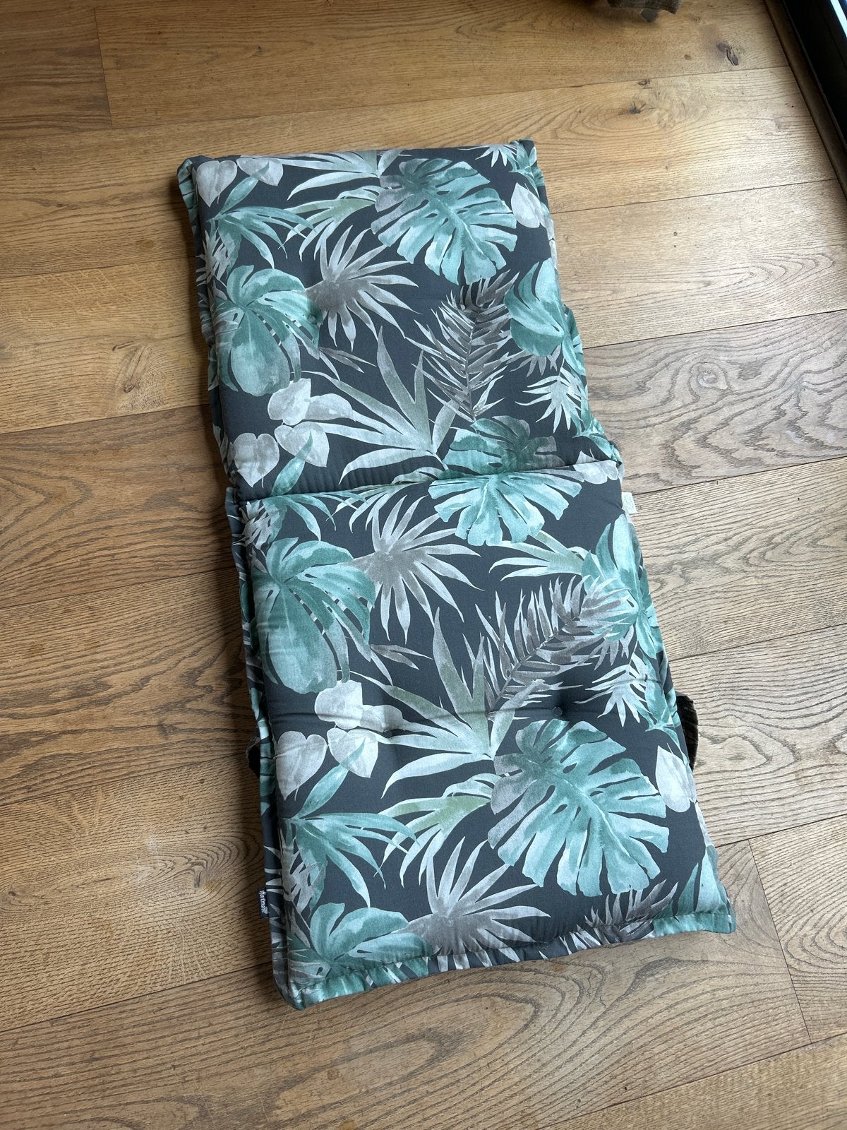 Hartman lage stoelkussens 4 stuks - Tropisch bladmotief, Tuin en Terras, Tuinmeubel-accessoires, Ophalen, Zo goed als nieuw