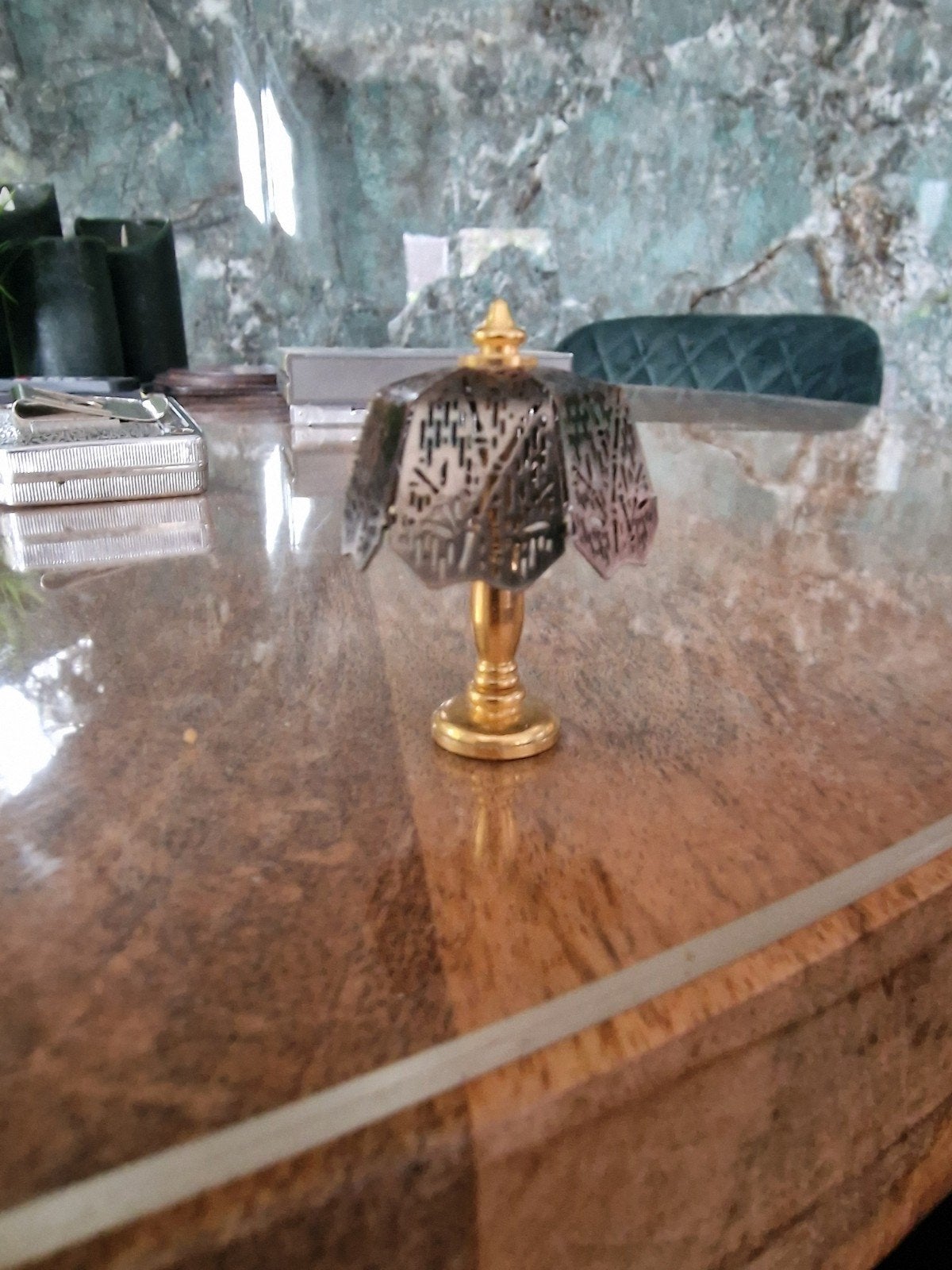 Miniatuur lampje voor poppenhuis - goudkleurig, Ophalen of Verzenden