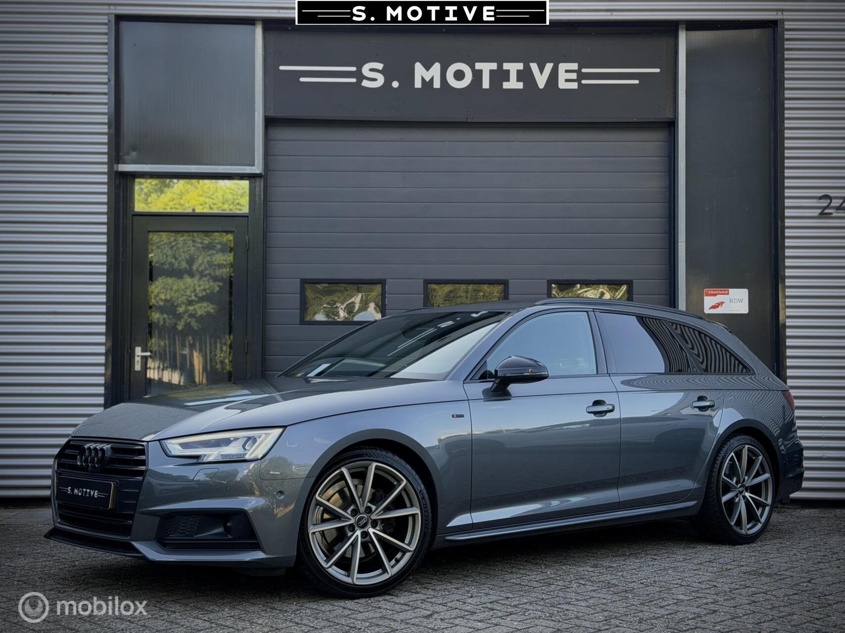 Audi A4 Avant 2.0 TFSI S line black edition, 360, Pano, HUD,, Auto's, Audi, Bedrijf, Te koop, A4, 360° camera, ABS, Achteruitrijcamera