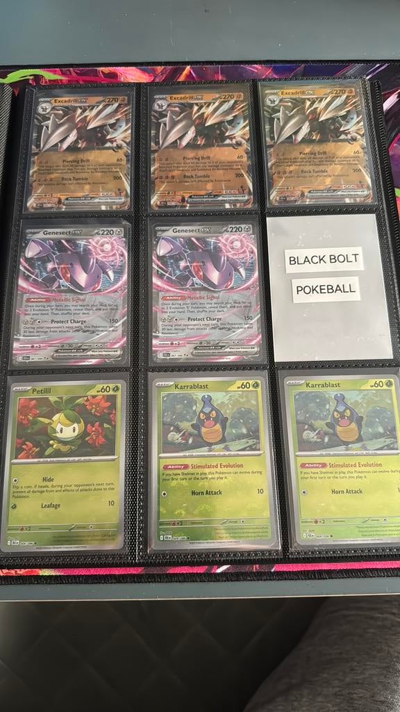 Black Bolt Pokeball, Ophalen of Verzenden, Zo goed als nieuw