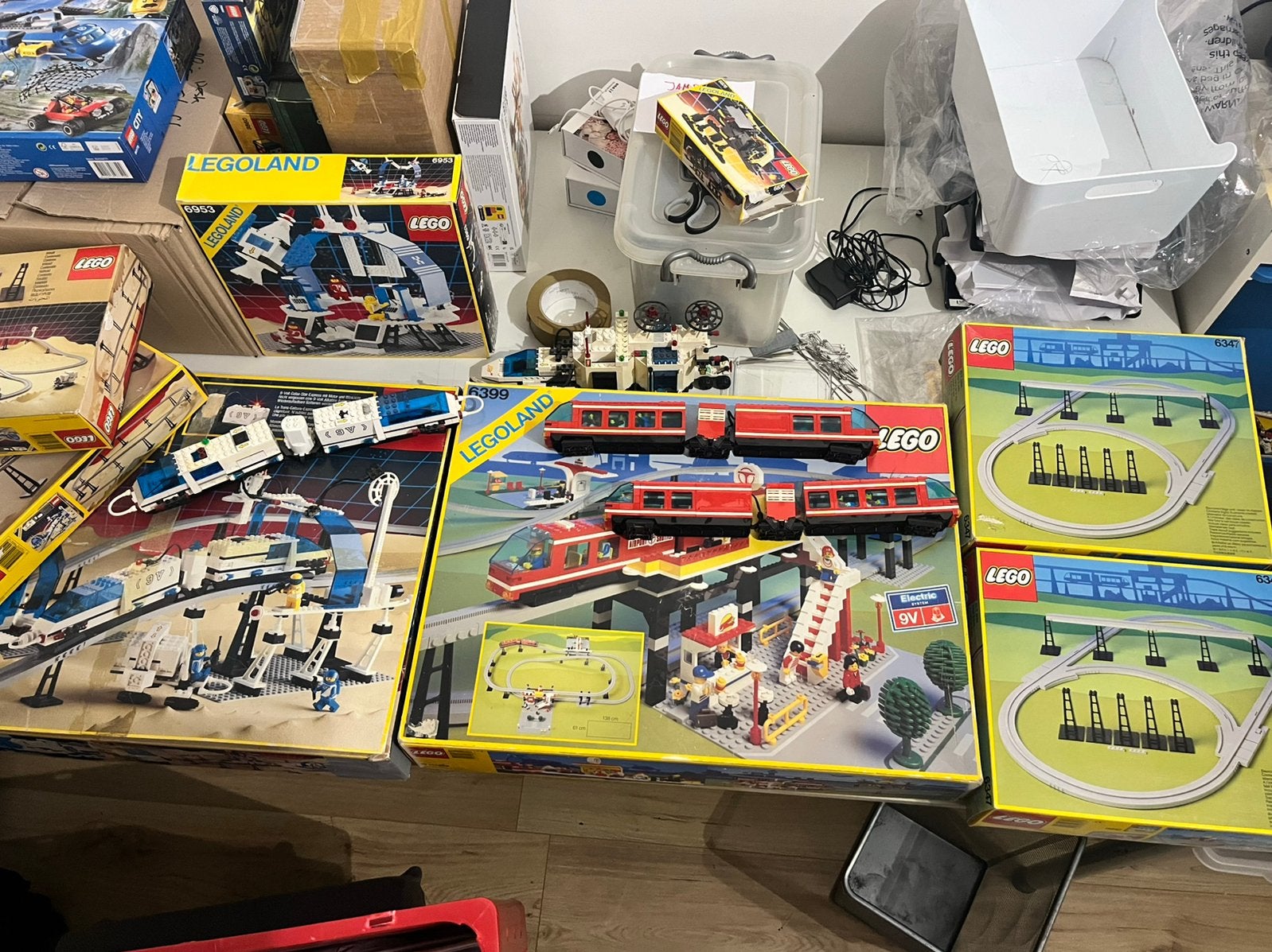 Lego 6399 (2x), Lego 6990, 6357 (2x), 6921 (2x) Monorail, Ophalen of Verzenden, Zo goed als nieuw