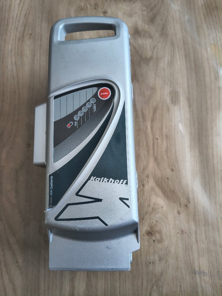 Te koop  accu voor een elektrische fiets., Fietsen en Brommers, Fietsaccessoires | Fietsaccu's, Ophalen of Verzenden, Gebruikt