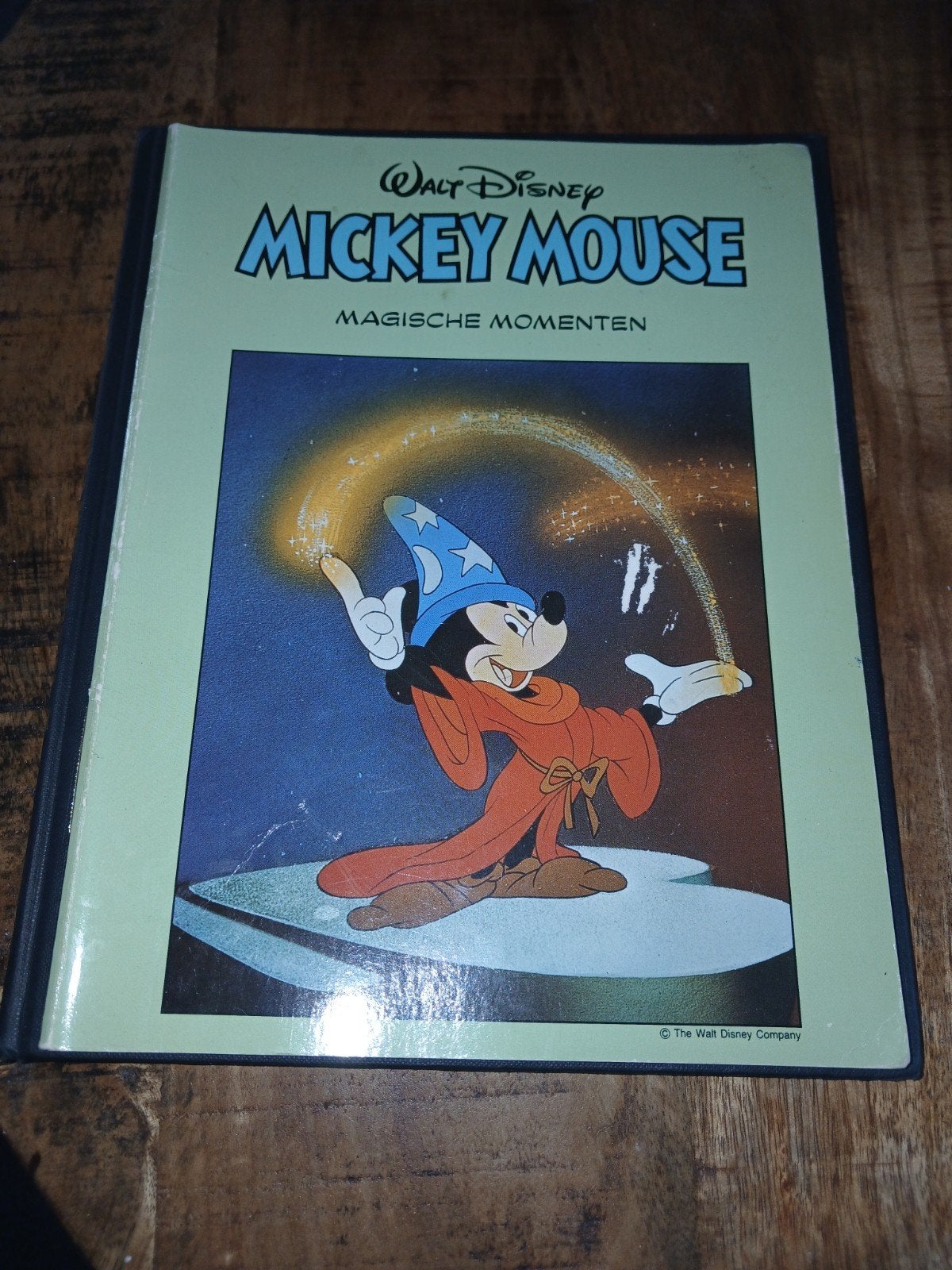 Walt Disney Mickey Mouse Magische Momenten stripboek, Eén stripboek, Ophalen of Verzenden, Gelezen, Walt Disney