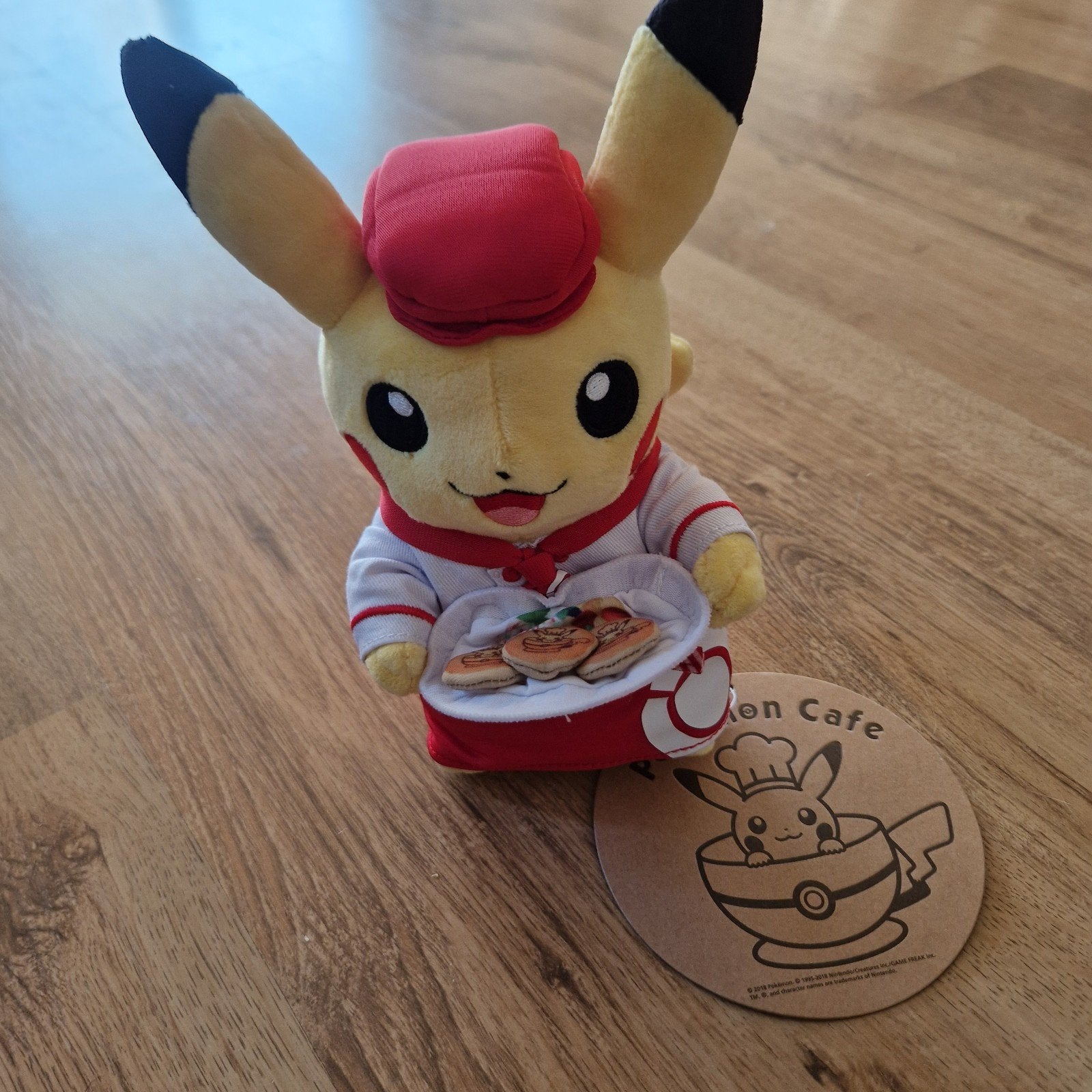 Nieuwe Pikachu knuffel van Pokémon Cafe Japan, Geel, Overige typen, Nieuw, Ophalen of Verzenden