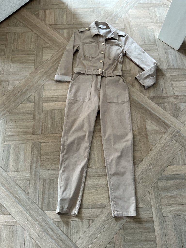 Prachtige jumpsuit van Morgan beige, Kleding | Dames, Maat 38/40 (M), Verzenden, Beige, Morgan