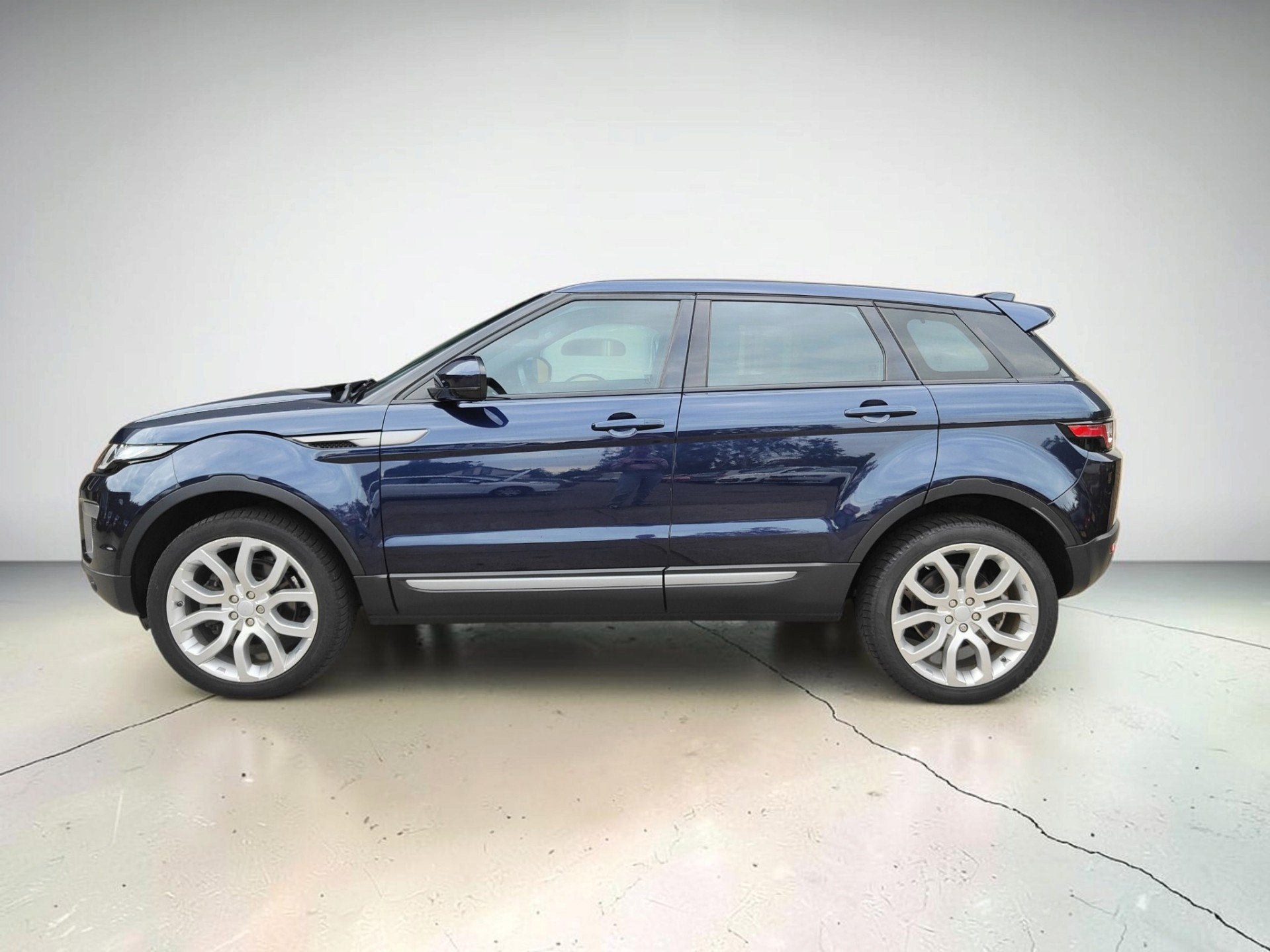 Land Rover Range Rover Evoque 2.0 TD4 Automaat Urban Series, Automaat, Gebruikt, Euro 6, Blauw