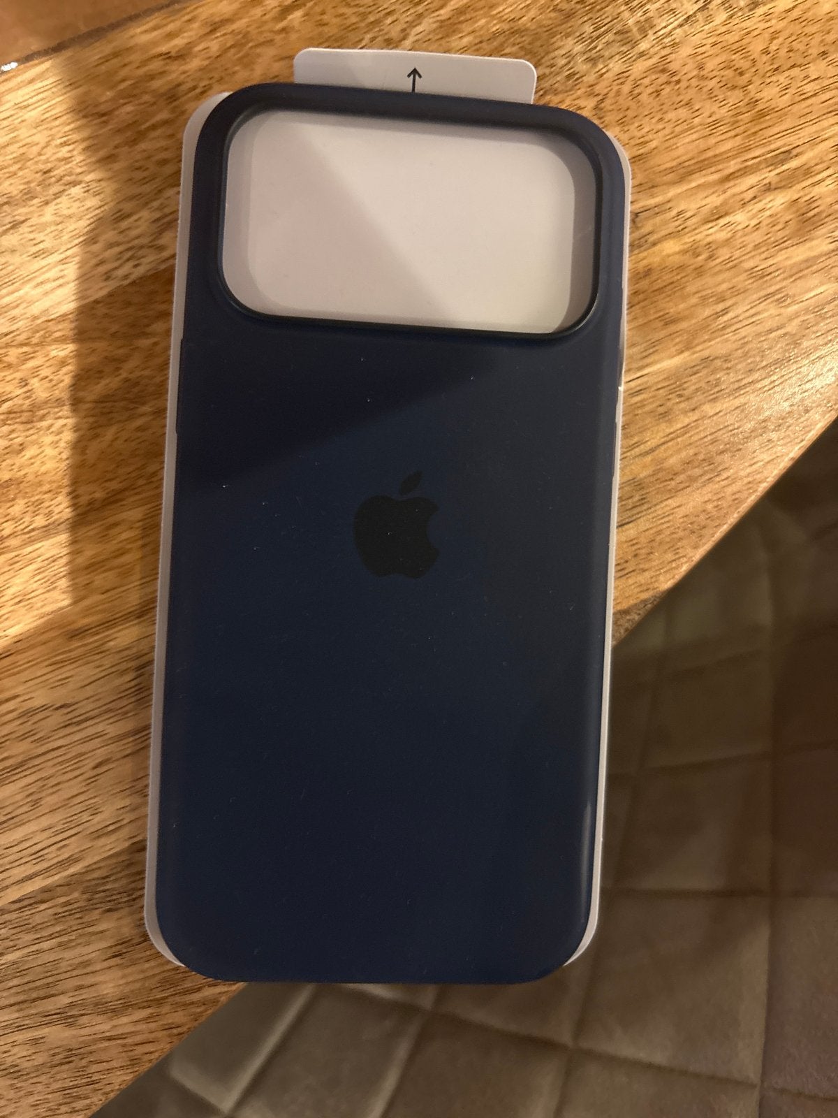 Origineel Apple iPhone 17 pro Siliconen Hoesje - Middern