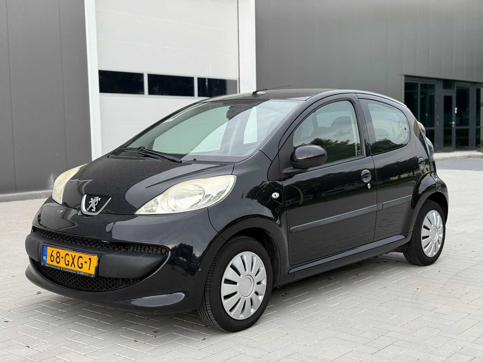 Peugeot - 2008 - 107 - 1.0-12V XS - Personenauto, Auto's, Voorwielaandrijving, Gebruikt, 4 stoelen, Origineel Nederlands