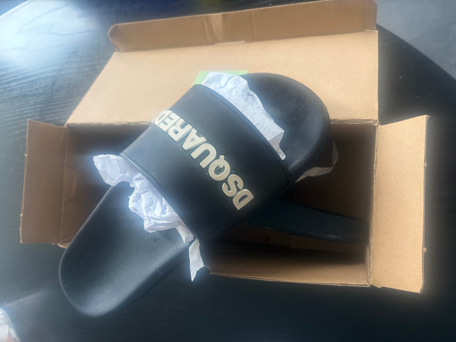 Dsquared2 slippers - Zwart met wit logo, Ophalen of Verzenden, Nieuw, Zwart, Slippers