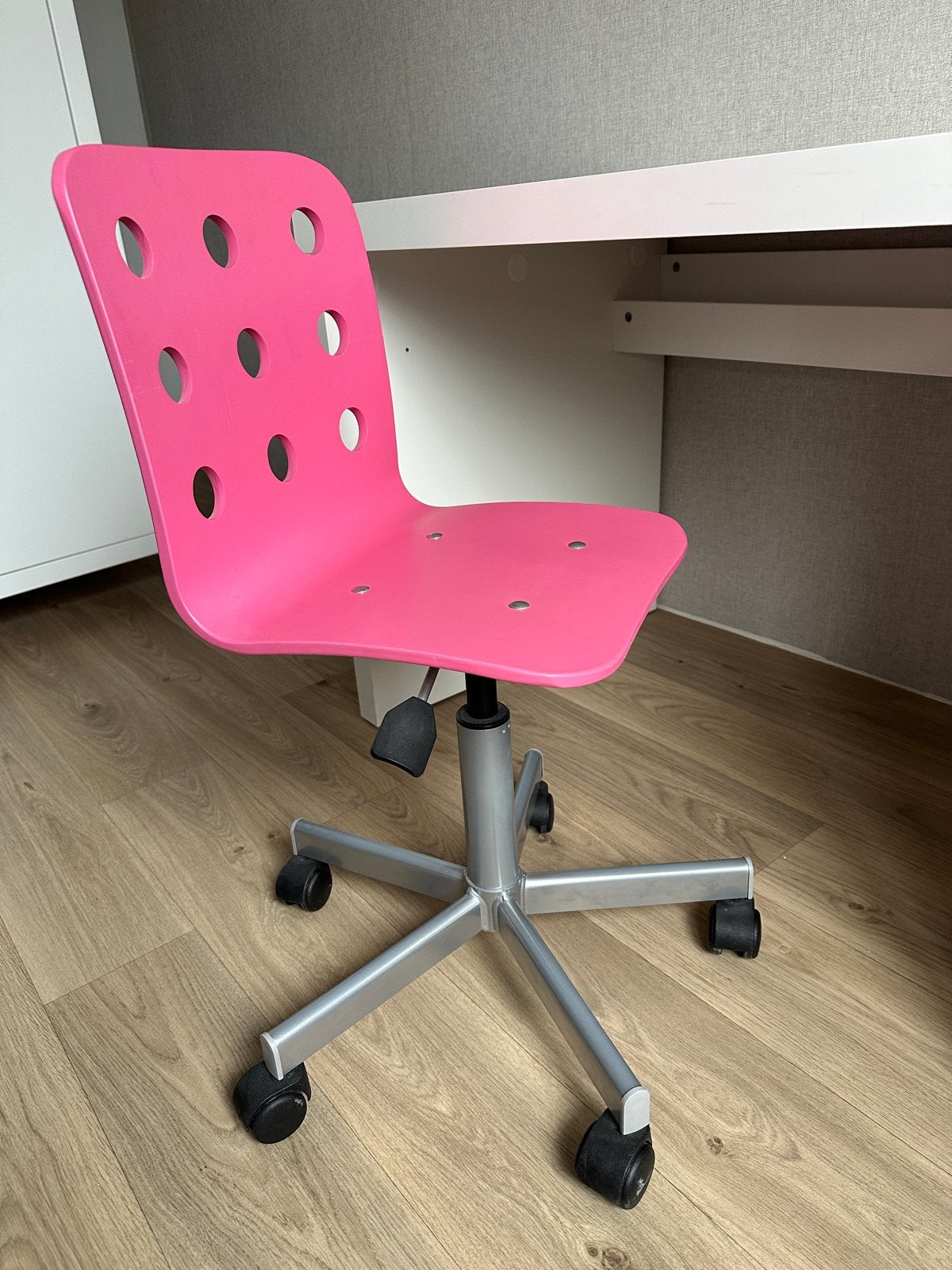 Roze Ikea kinder bureaustoel, Ophalen, Gebruikt, Roze, Bureaustoel