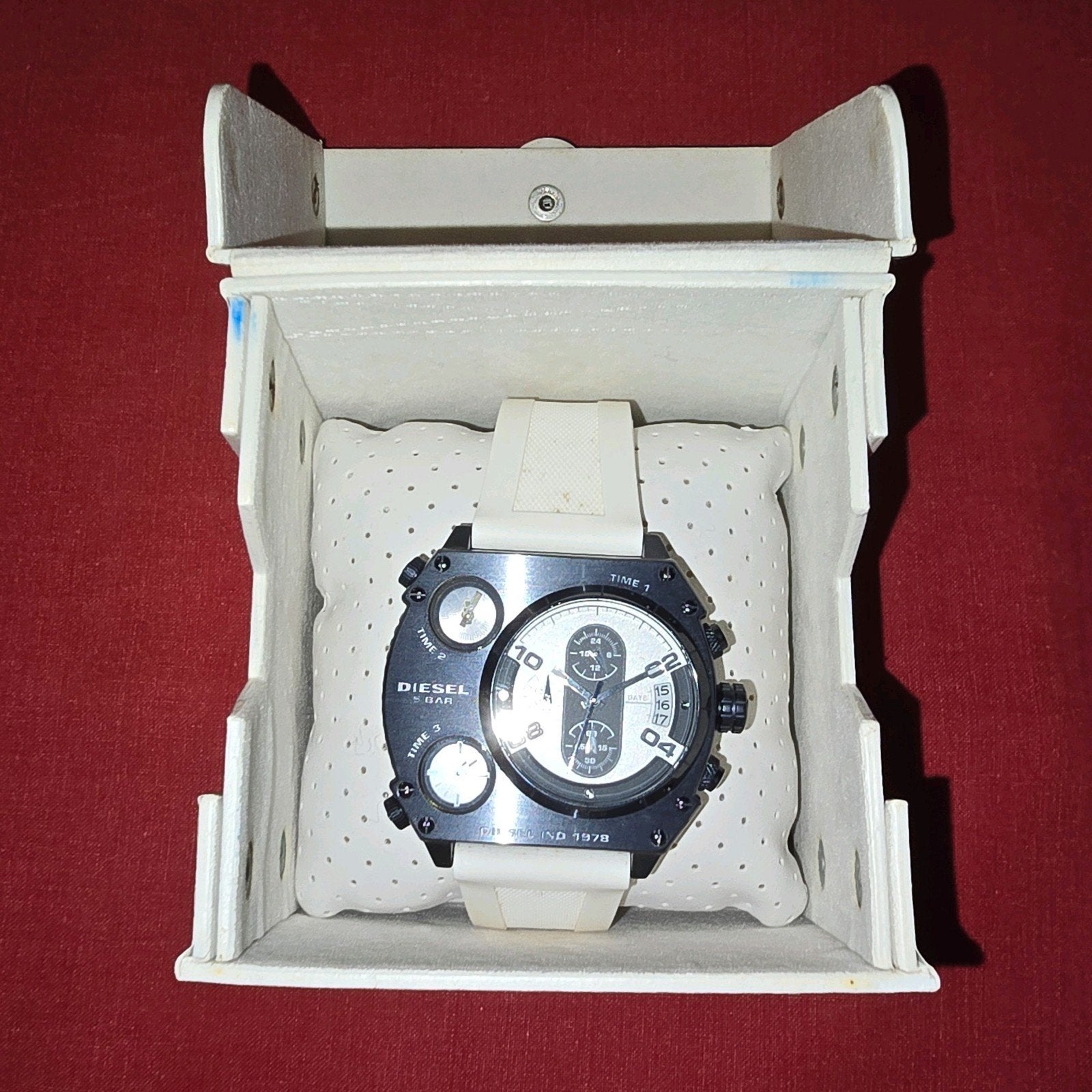 Diesel DZ 4199 Horloge - Ongebruikt, bandje/batterij nodig, Sieraden, Tassen en Uiterlijk, Horloges | Heren, Ophalen, Leer, Overige merken