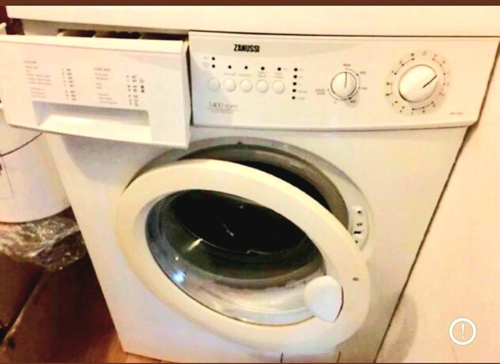 zanussi wasmachine  1400  toeren, Witgoed en Apparatuur, Wasmachines, Ophalen, 1200 tot 1600 toeren, Gebruikt, 4 tot 6 kg