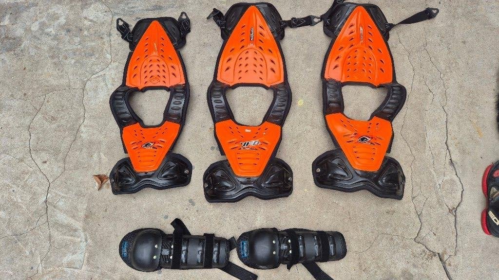 3x UFO MX bodyprotector, Verzenden, Tweedehands, Motorcrosskleding, UFO