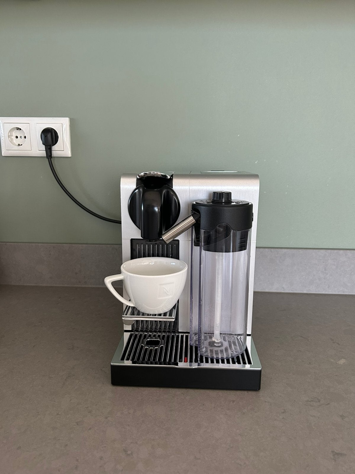 Nespresso DeLonghi Lattissima Pro, Ophalen, Gebruikt, De'Longhi, Nespresso