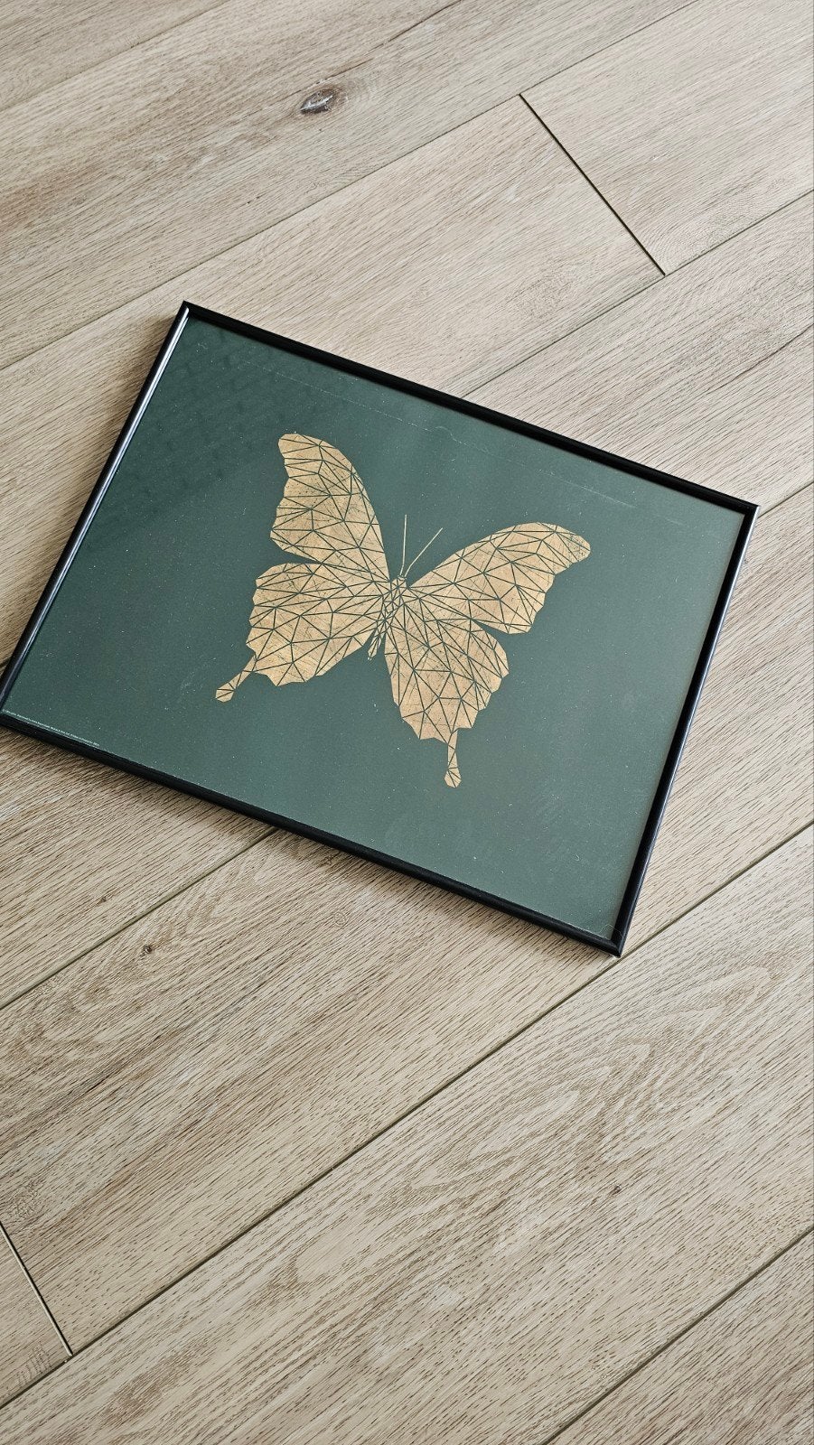 Ingelijste vlinderprint - Groen met goud, Huis en Inrichting, Minder dan 50 cm, Ophalen of Verzenden, 5 – 50, Print