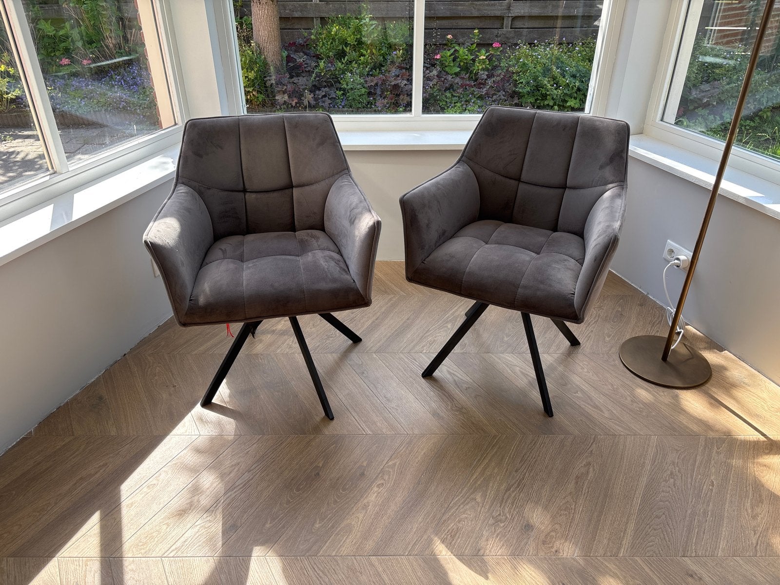 2x Velourse draaibare stoelen - Grijs, Ophalen, Gebruikt, Twee, Stof
