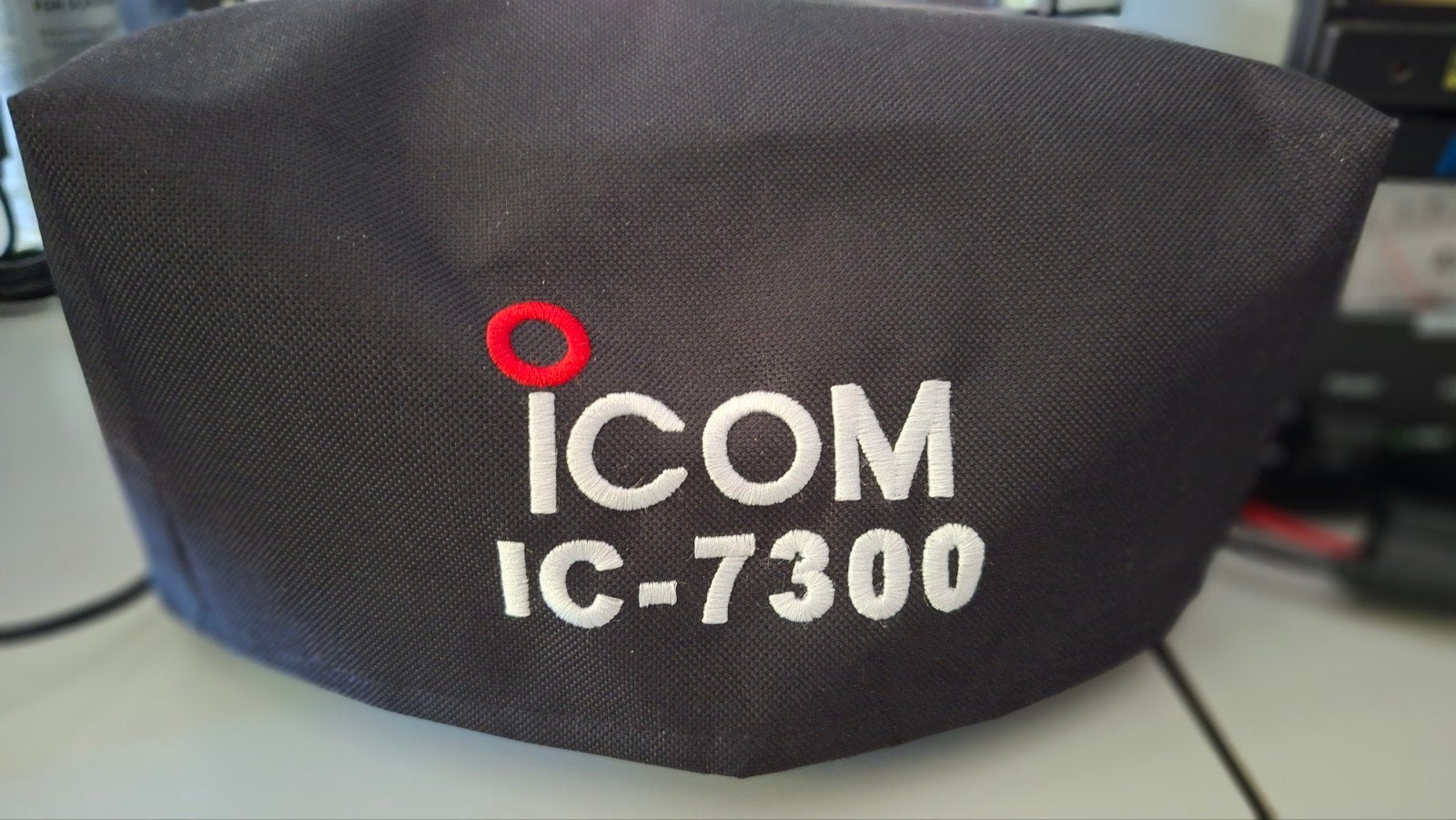 Icom IC-7300 HF/50MHz Transceiver met accessoires, Ophalen, Zo goed als nieuw, Zender en Ontvanger
